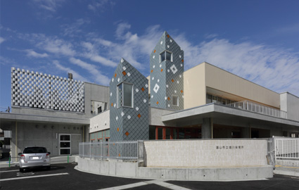 粘接着型金属屋根工法　レオフィットルーフシステム施工例